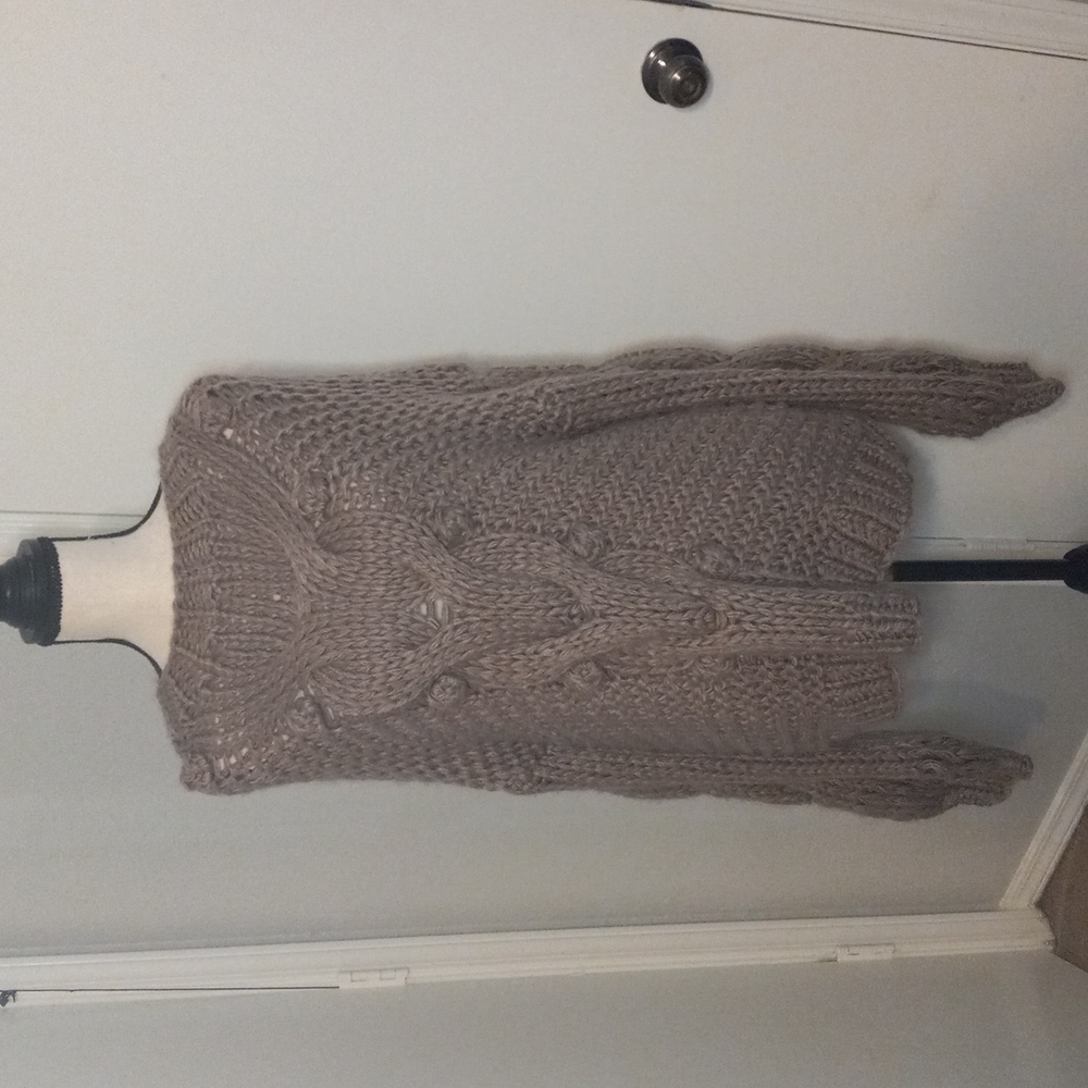 Amaryllis Chunky Knit Pullover